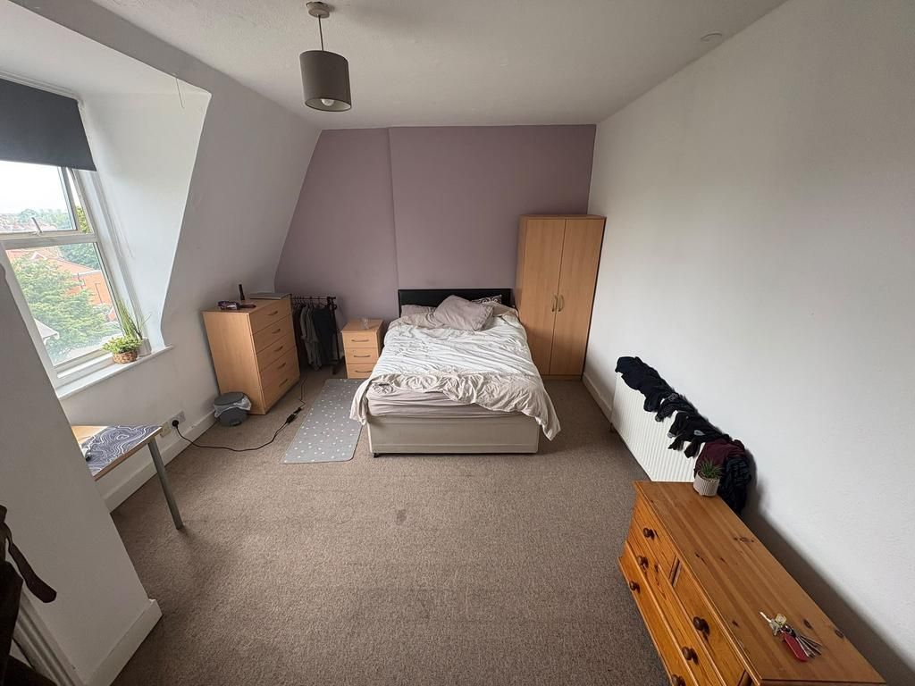 Property photo 3 of 7