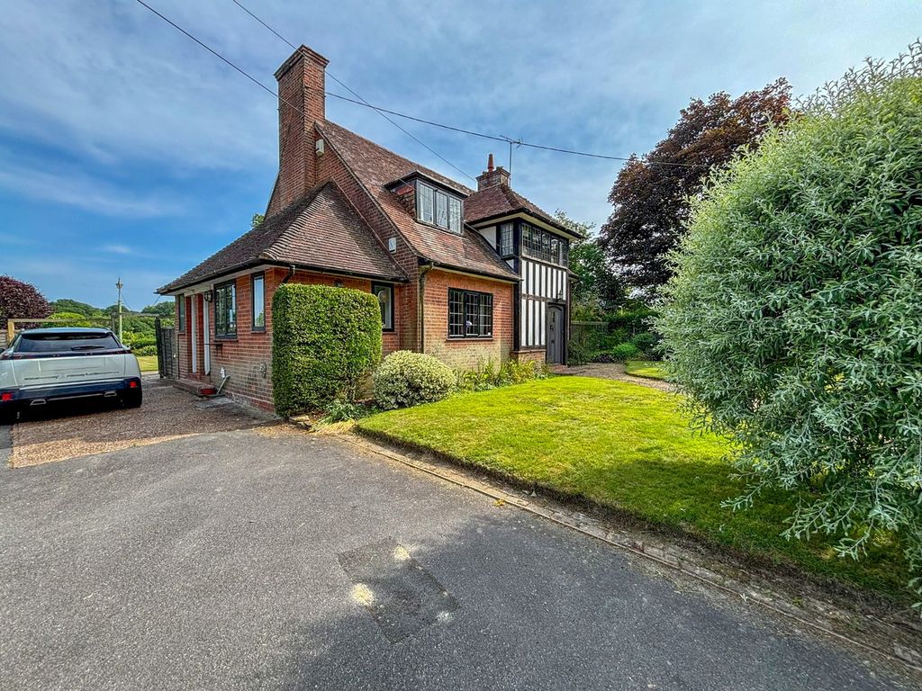 Property photo 1 of 30