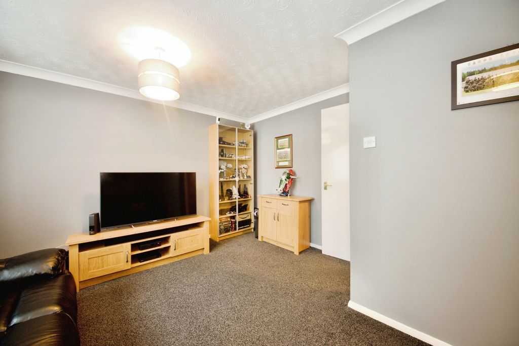 Property photo 3 of 8 Photography