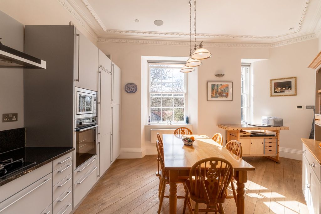 Additional image 8 of 2 bed flat for sale15 Crown Road North, Dowanhill G12