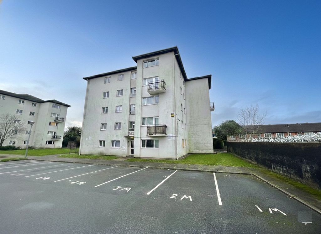 Property photo 1 of 10 Picture No. 11