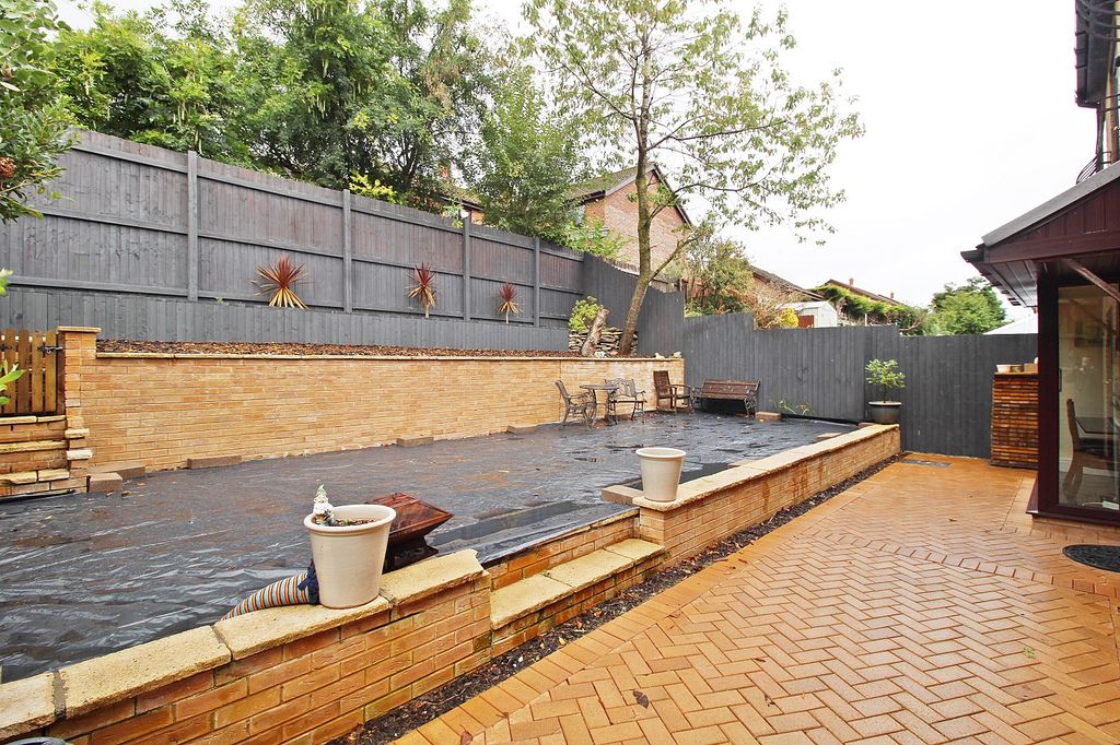 Property photo 3 of 32 Rear Garden