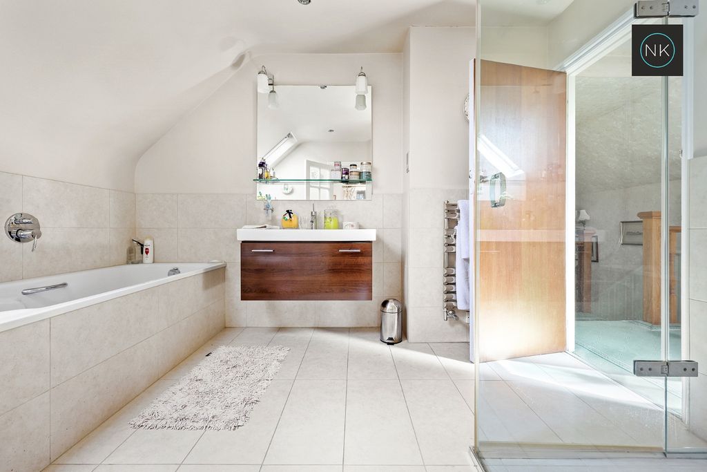 Property photo 3 of 40 5347067