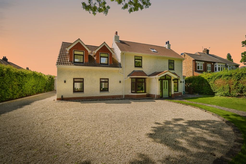 Property photo 1 of 21