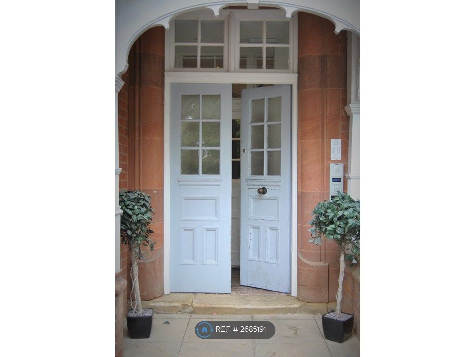 Property photo 2 of 14 Communal Front Door