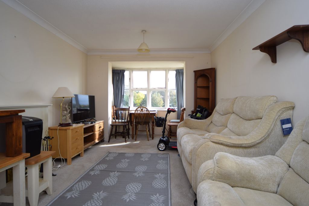 Property photo 3 of 7