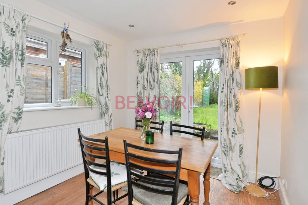Property photo 2 of 22