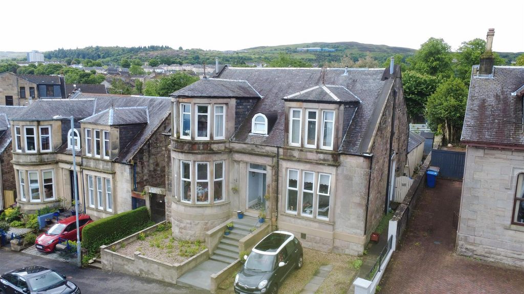 Property photo 1 of 26