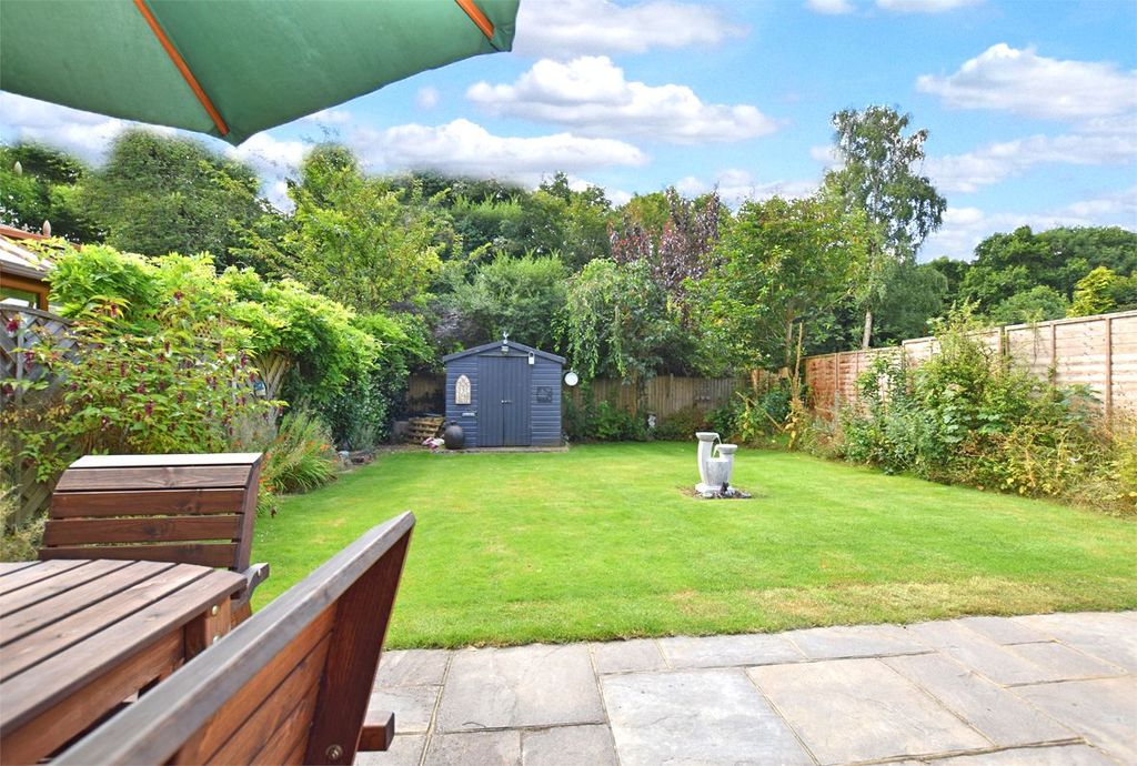 Property photo 3 of 12