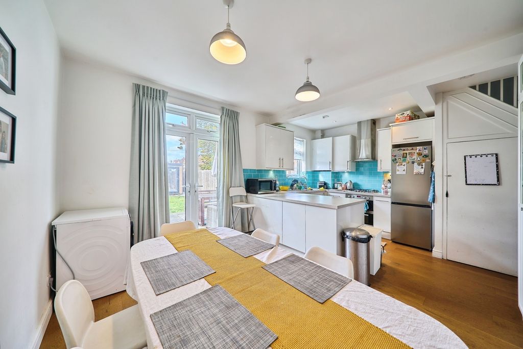 Property photo 1 of 17 Photo