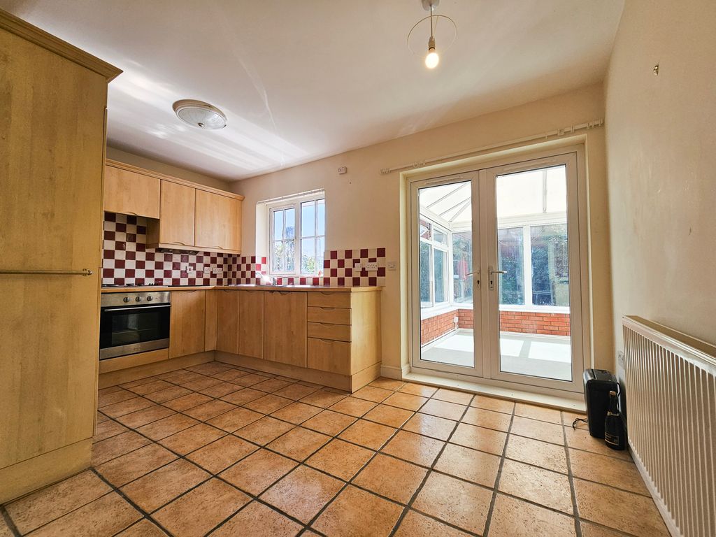 Property photo 3 of 16 6-20250410_135915