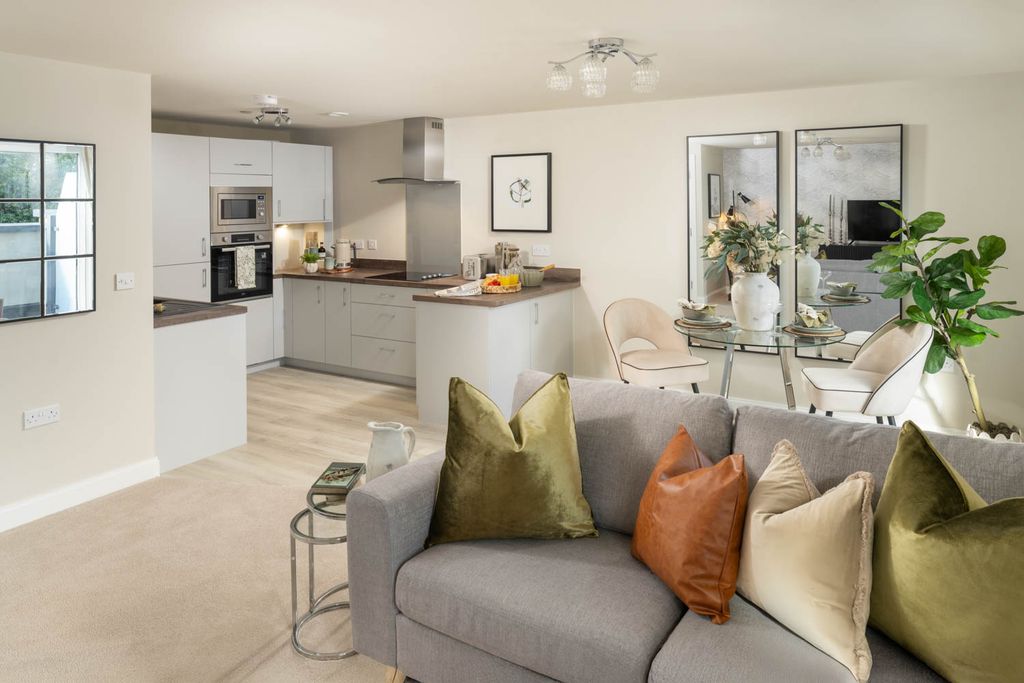 Property photo 2 of 17 Show Home Kitchen