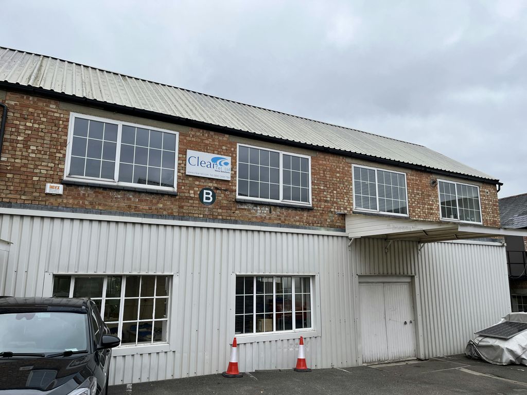 Property photo 1 of 17 20251010_133106577_Ios.Jpg