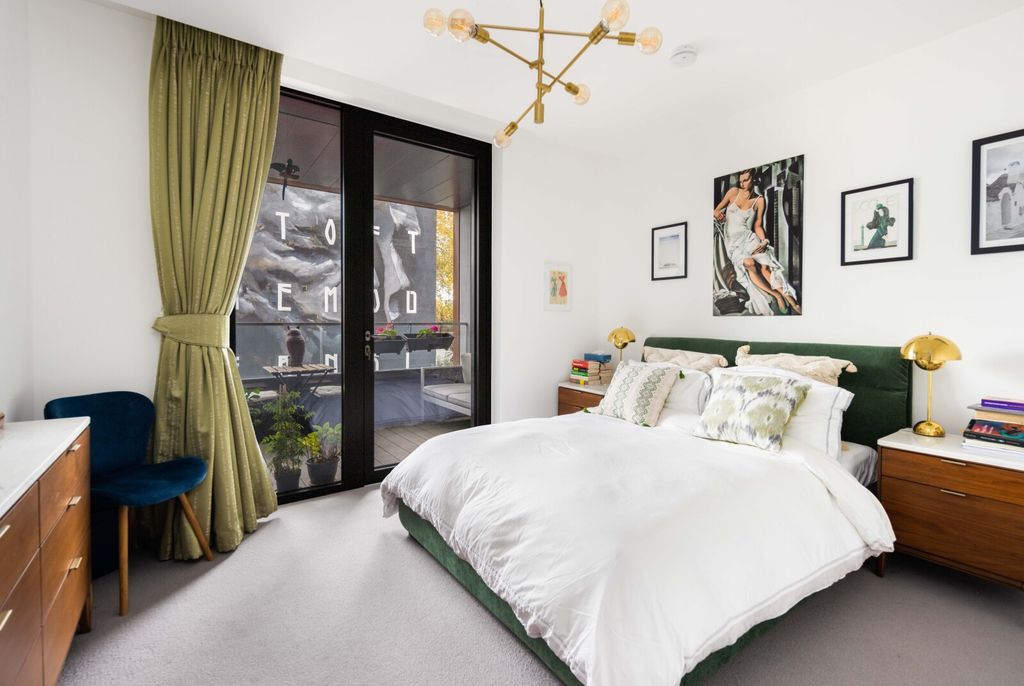 Property photo 3 of 21 Picture No. 25