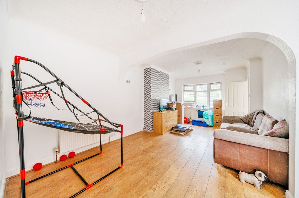 Property photo 3 of 18 1512432-10-6A982A...
