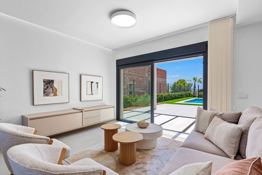 Property photo 3 of 50