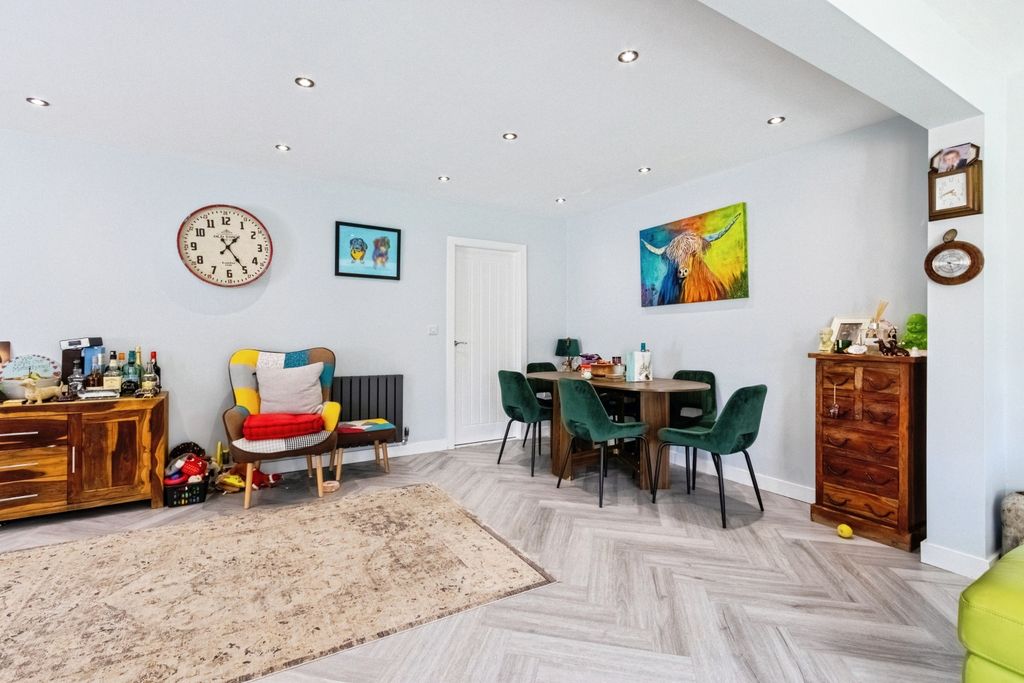 Additional image 7 of 2 bed detached bungalow for saleLakeland Way, Wakefield WF2