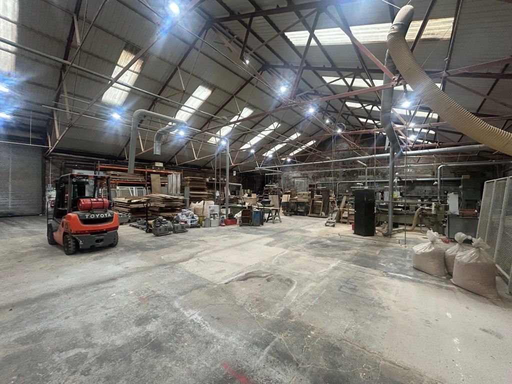 Property photo 2 of 11 Photo 4