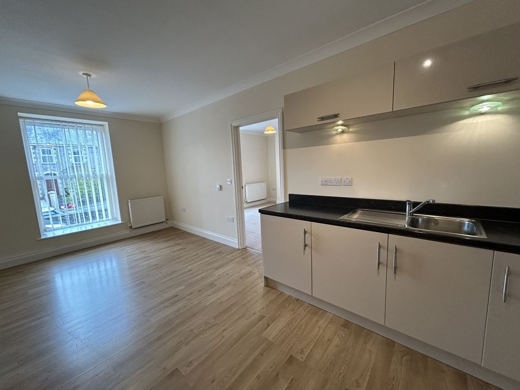 Property photo 3 of 15 Img_2241