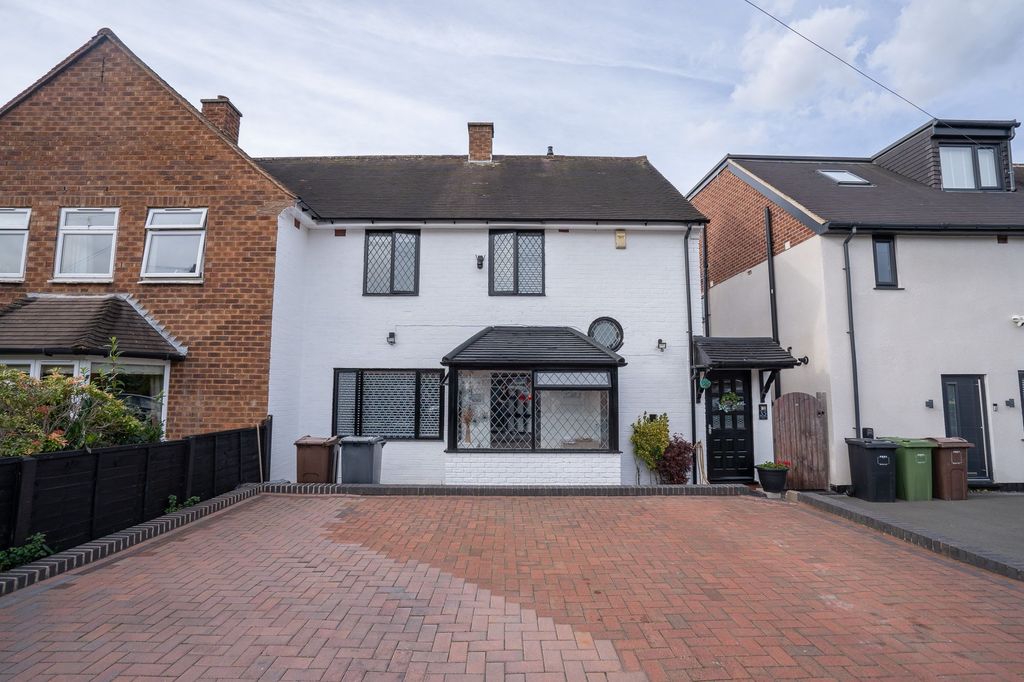 Property photo 1 of 24
