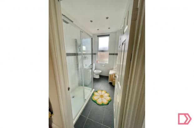 Property photo 2 of 7 Bathroom.Jpg