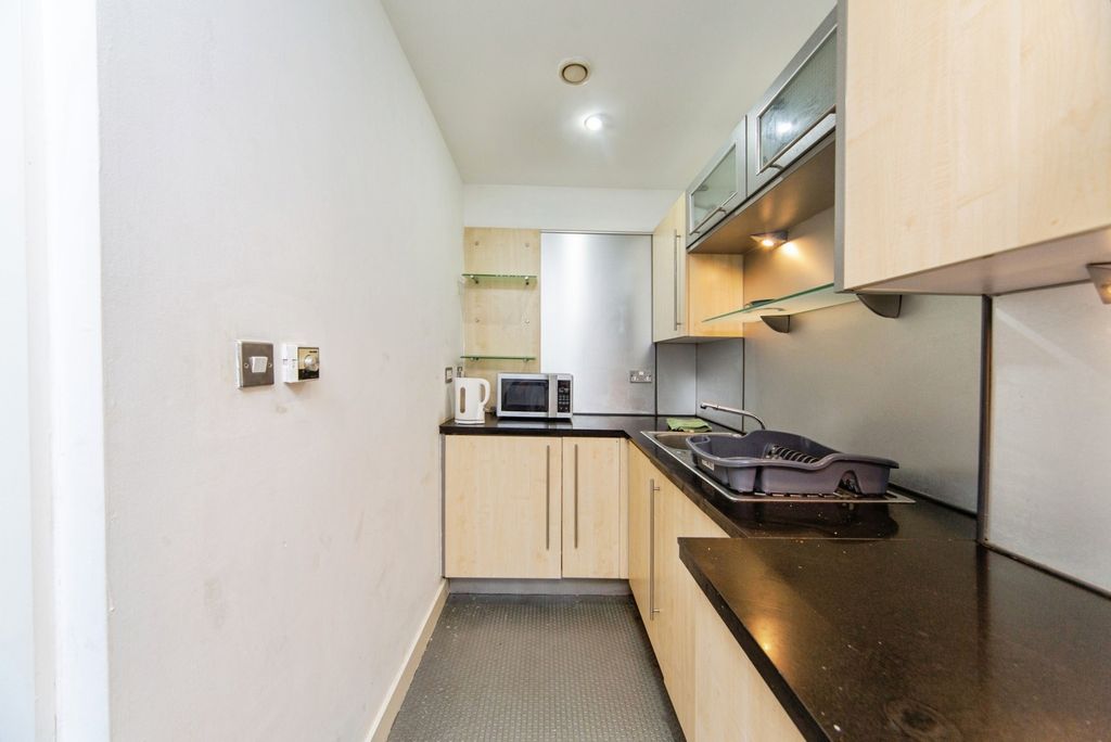 Property photo 3 of 14 Pbox-Img.Jpg