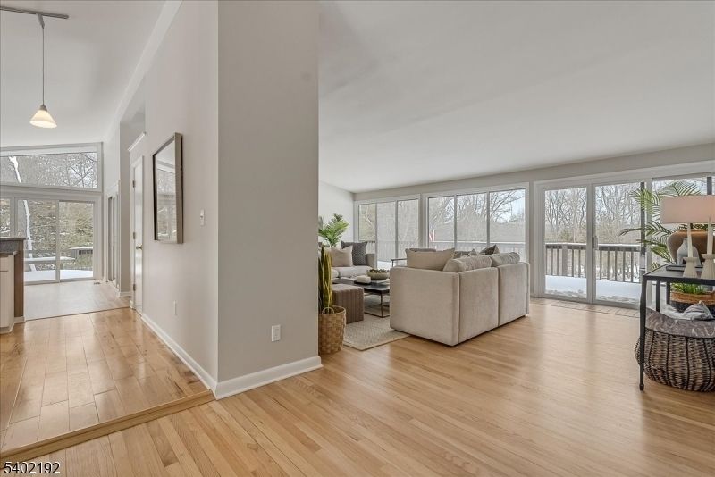 Property photo 2 of 8 <Alttext/>