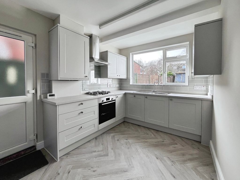 Property photo 2 of 13 Photograph