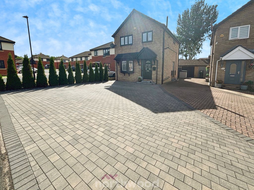 Property photo 1 of 35