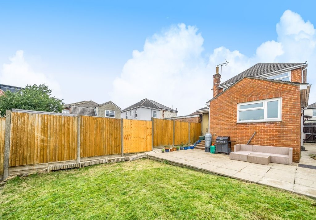 Property photo 1 of 13 Picture No. 76