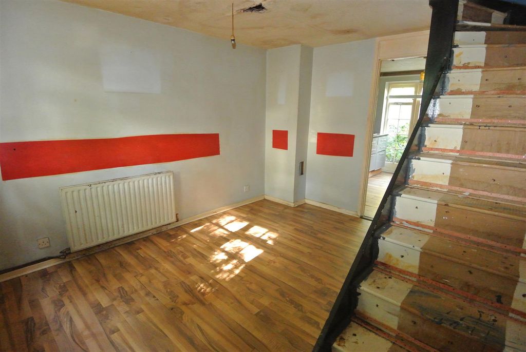 Property photo 2 of 10 Living Room.Jpg