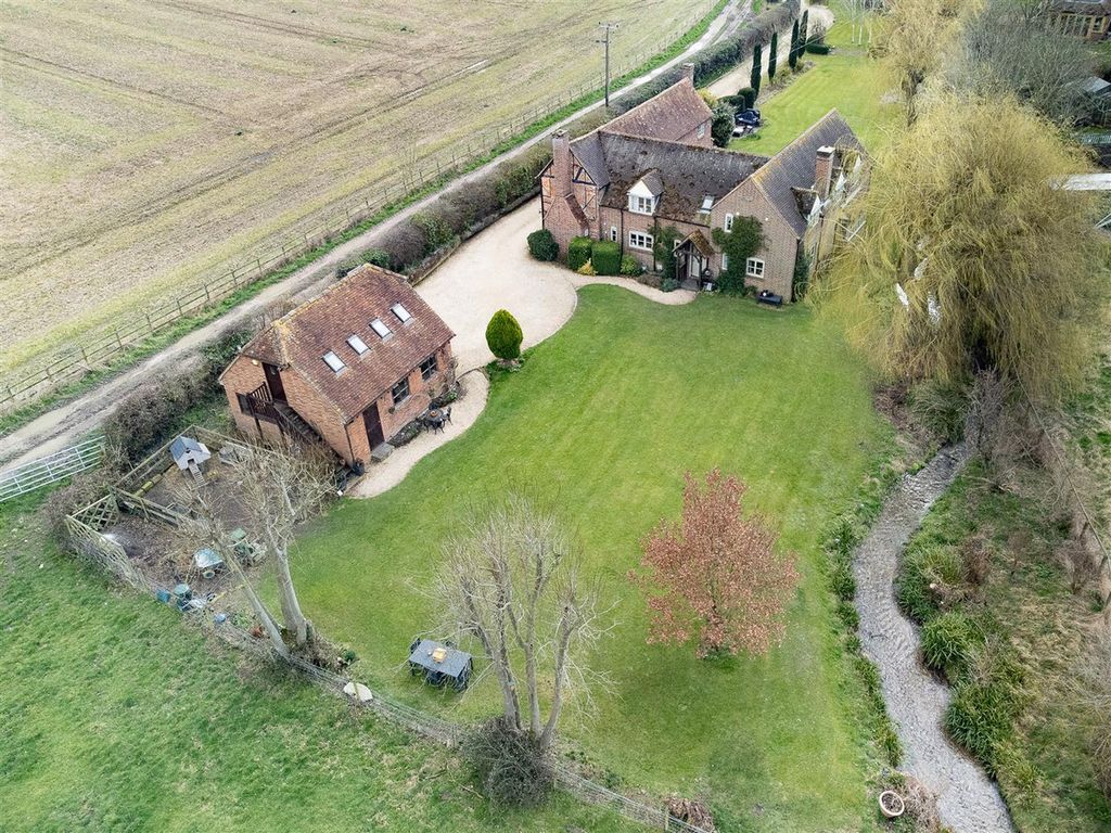 Property photo 2 of 47