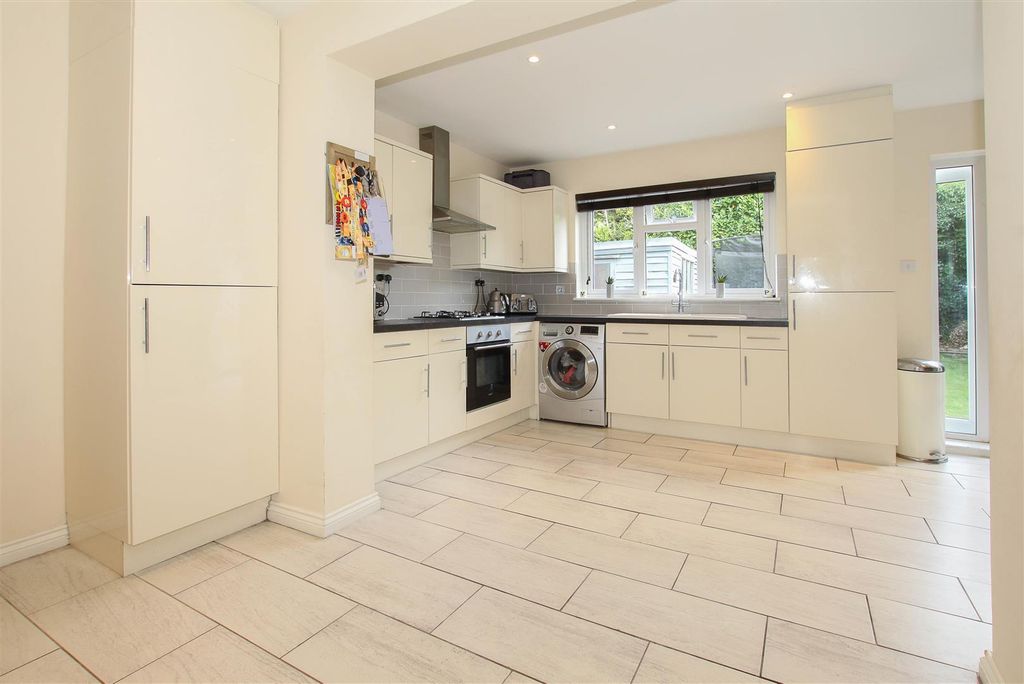 Property photo 2 of 14 Img_7292-4.Jpg