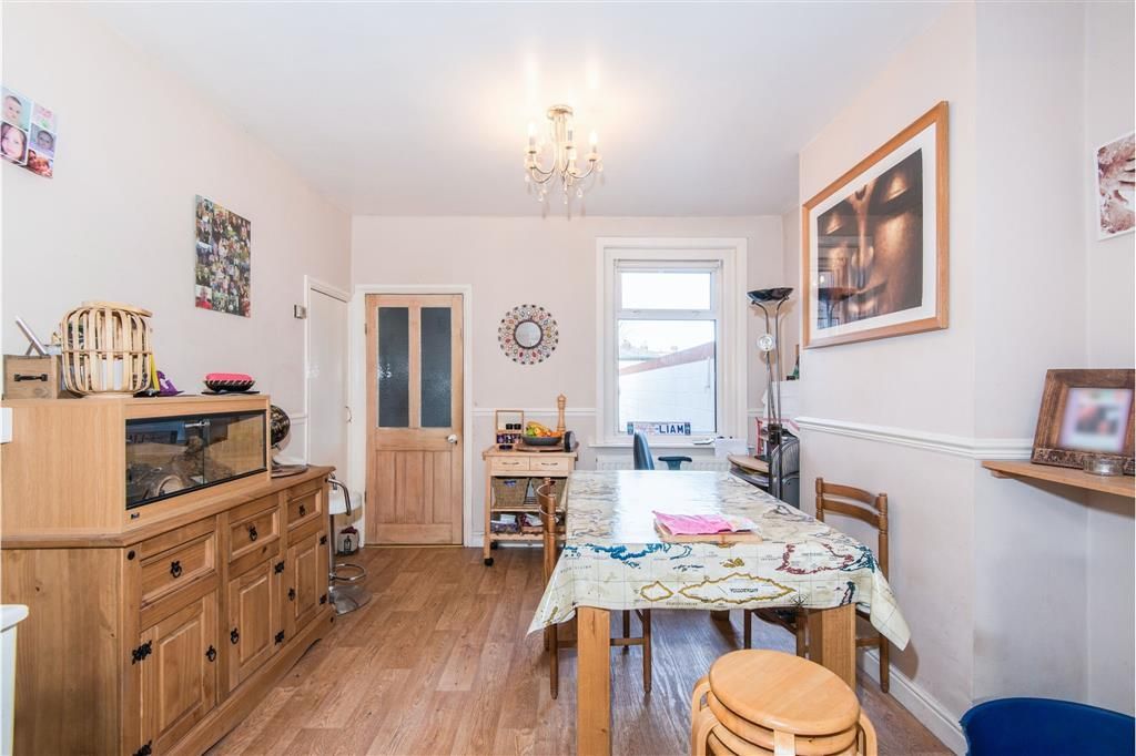 Property photo 3 of 9 Dining Room