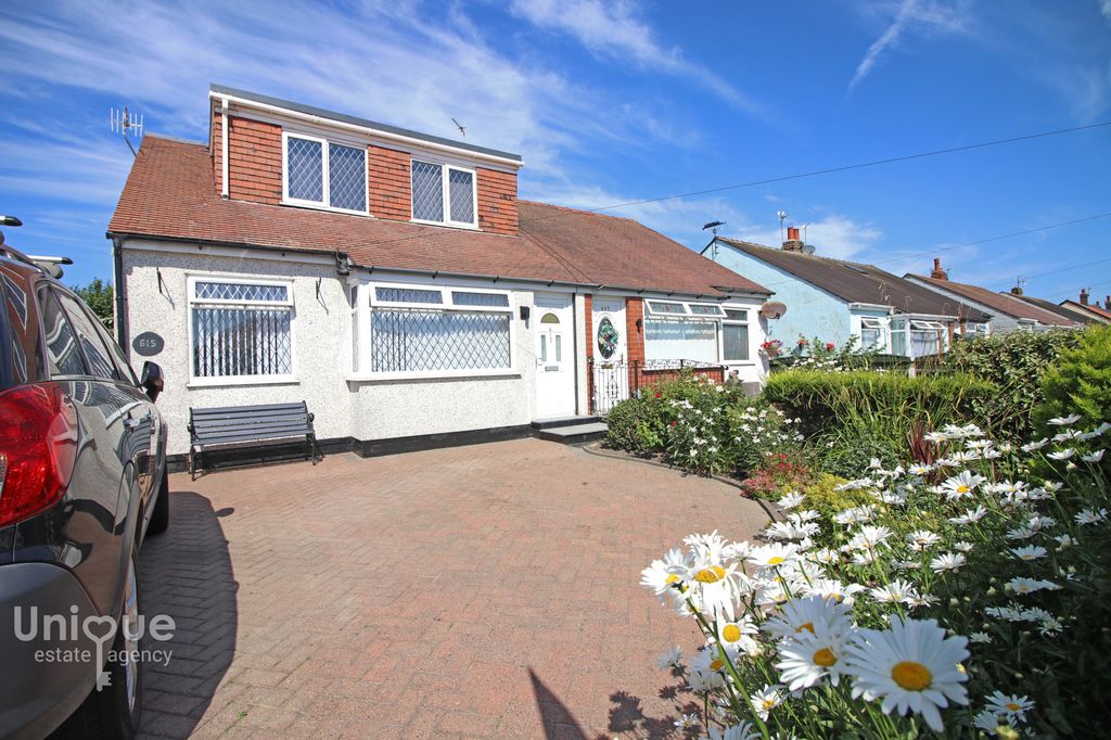 Property photo 2 of 38