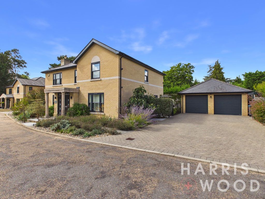 Property photo 1 of 64 5516431