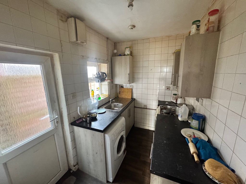 Property photo 3 of 8 Image