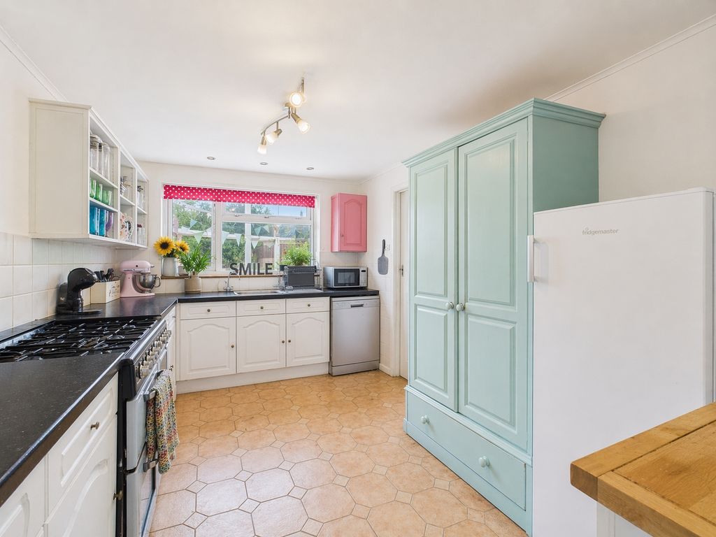 Property photo 3 of 16 Picture No. 06