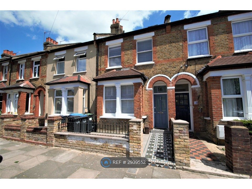 Property photo 1 of 18