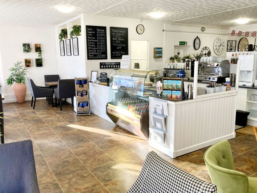 Property photo 2 of 12