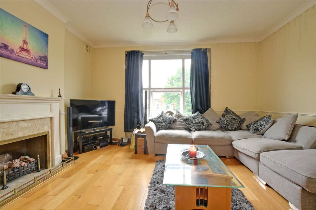 Property photo 1 of 9 Picture No. 04