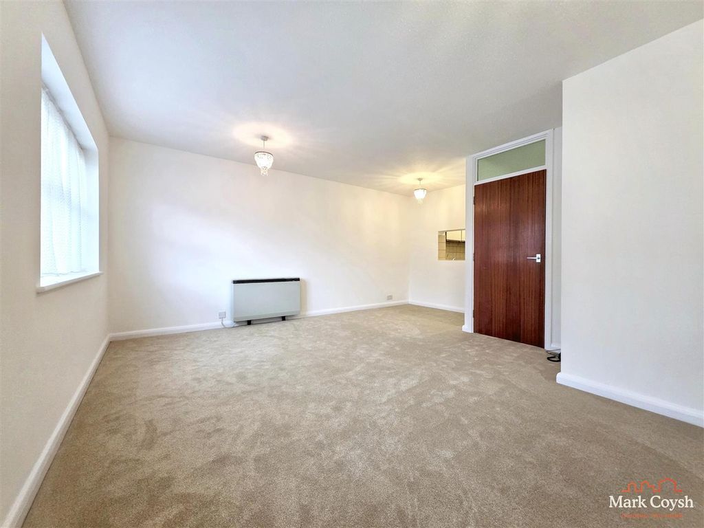 Property photo 3 of 16 20260325_155451.Jpg