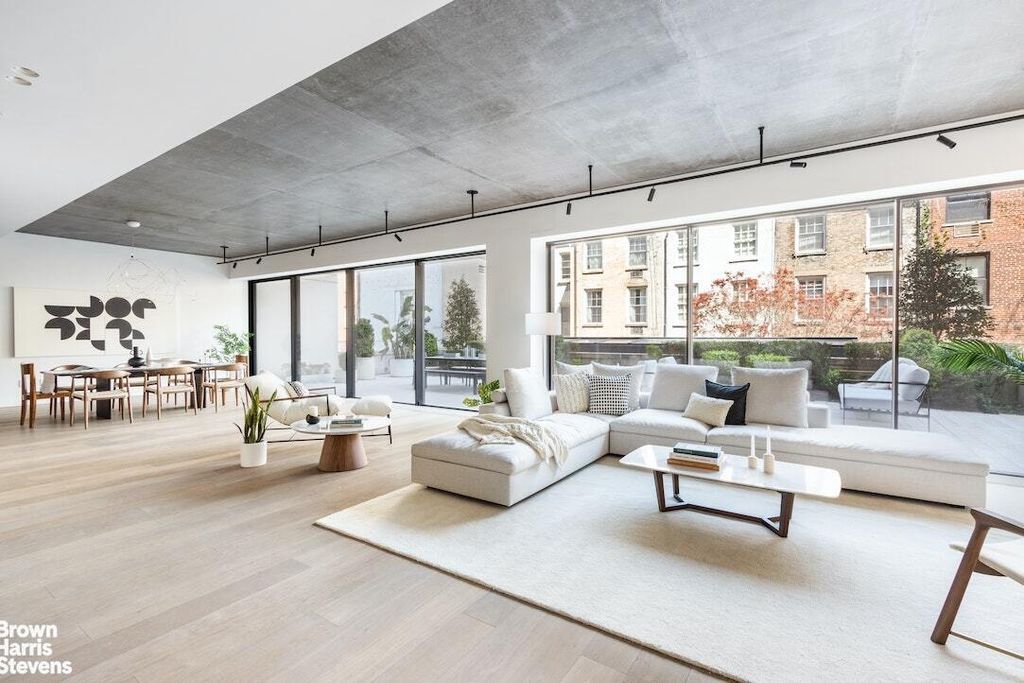 Property photo 2 of 13 <Alttext/>