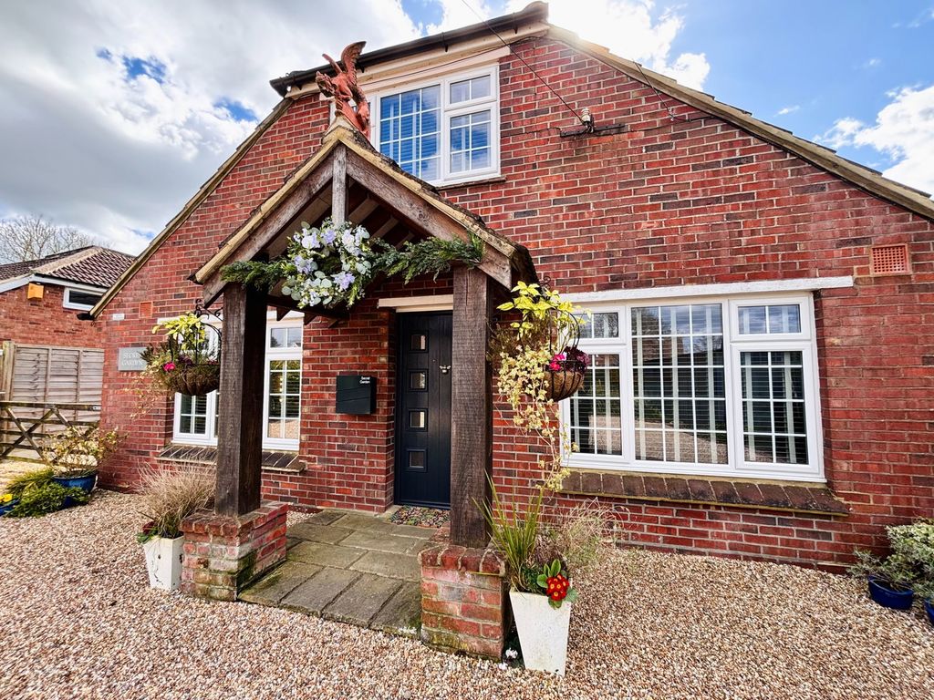 Property photo 1 of 46