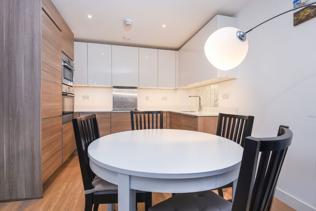 Property photo 2 of 7 405918 (3)