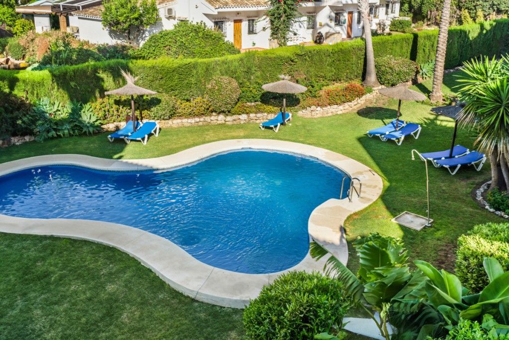 Property photo 3 of 18 Pool