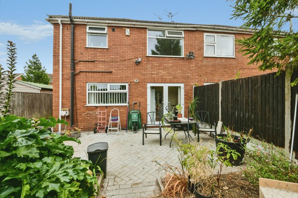 Property photo 3 of 18 Pbox-Img.Jpg