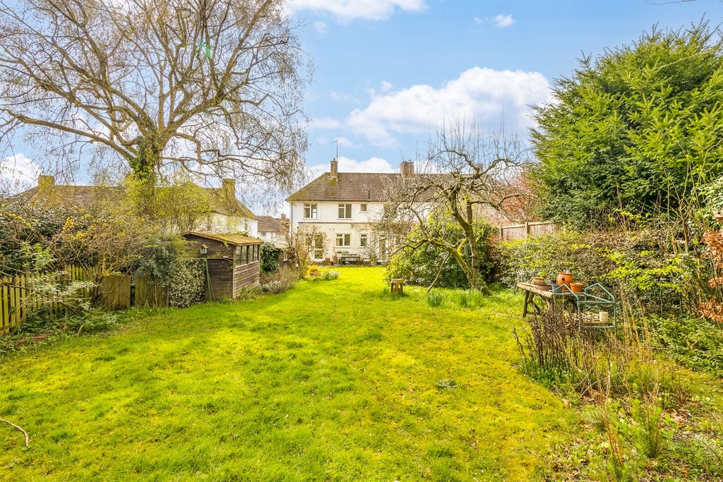 Property photo 2 of 29 4895413