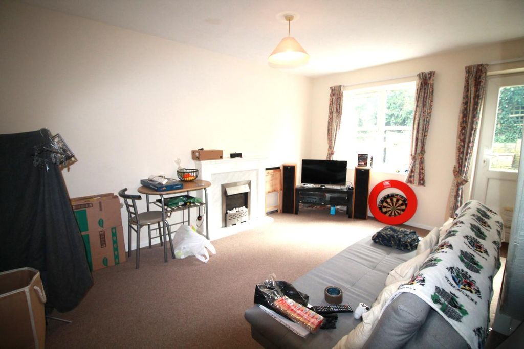 Property photo 3 of 11 Living Room 2.Jpg