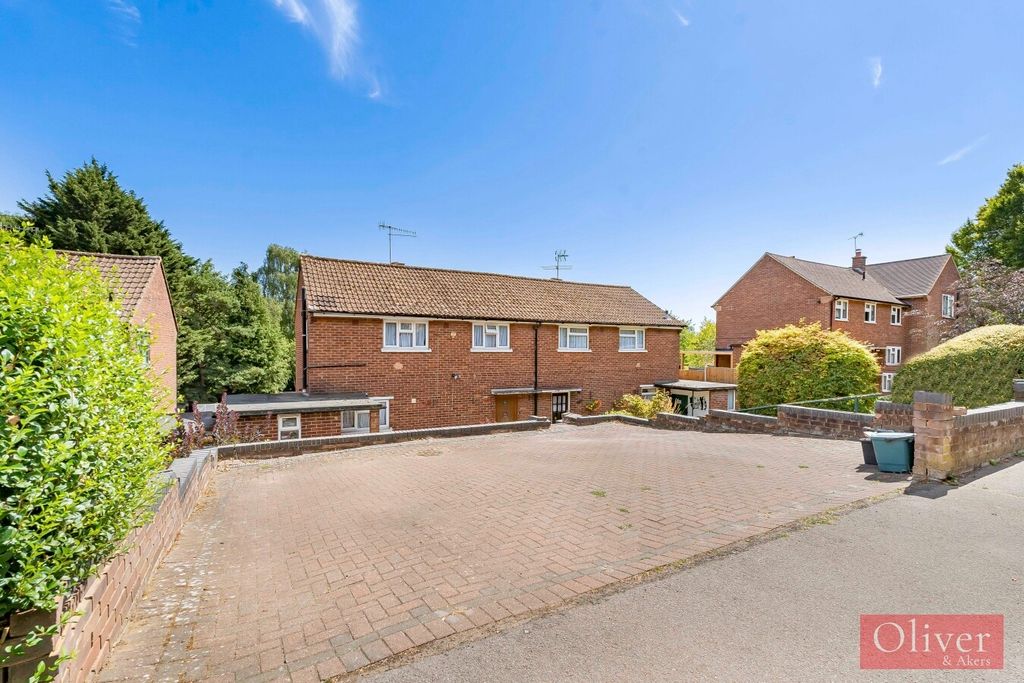 Property photo 2 of 16 Photo 13